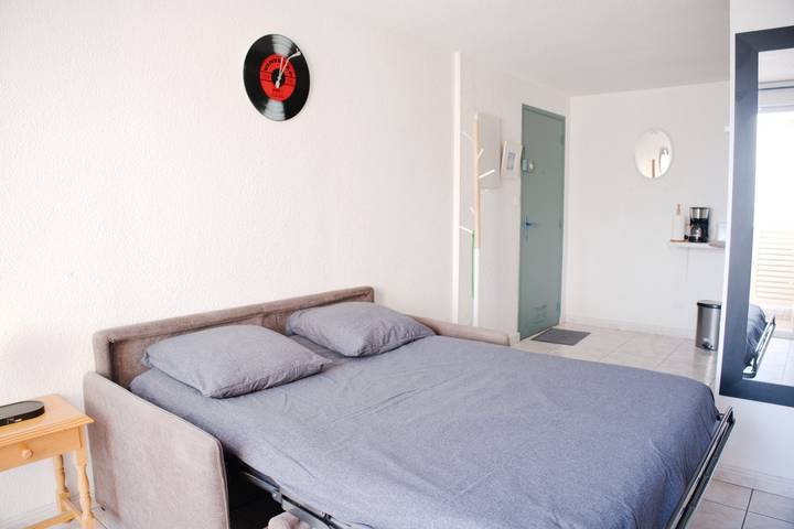 Gîte pour 4 personnes, avec balcon, adapté aux familles à Sainte-Marie-la-Mer - 3