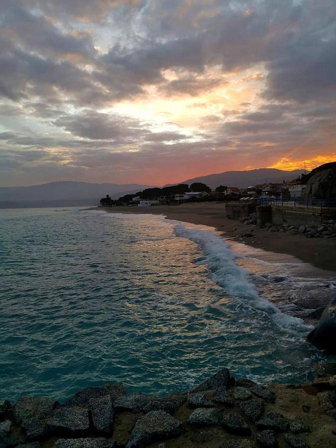 Appartamento per 6 persone, con panorama e terrazza, con animali domestici a Montauro