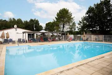 Mobil home pour 2 personnes dans Lac de Cadeuil