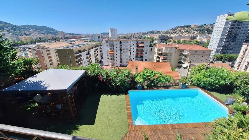 Villa pour 6 personnes, avec piscine ainsi que jardin et vue à Nice - 4