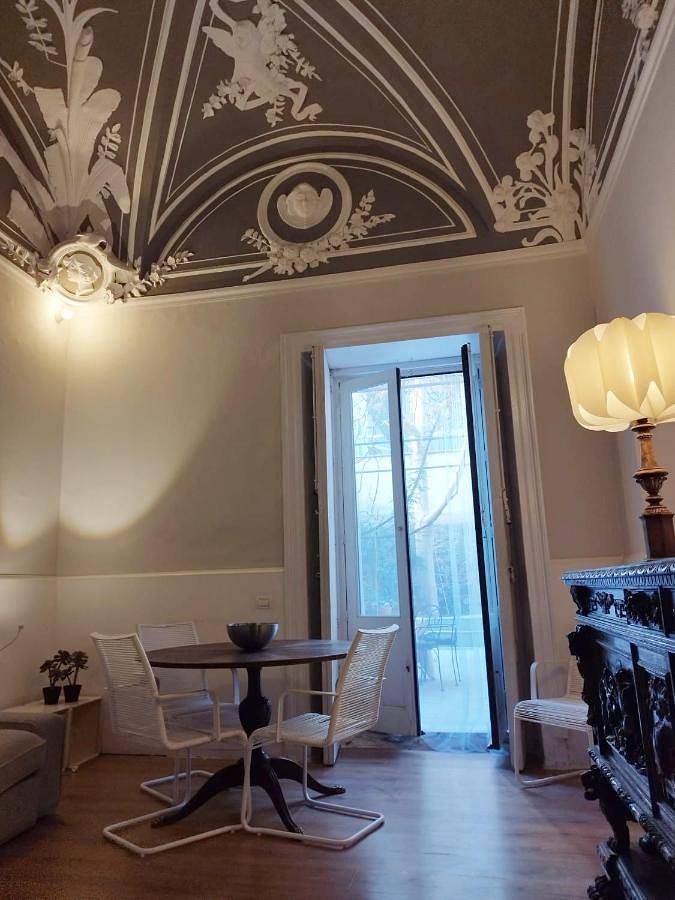 Appartamento intero, Loft Centro Ingresso Indipendente Giardino Privato in Catania, Catania e dintorni