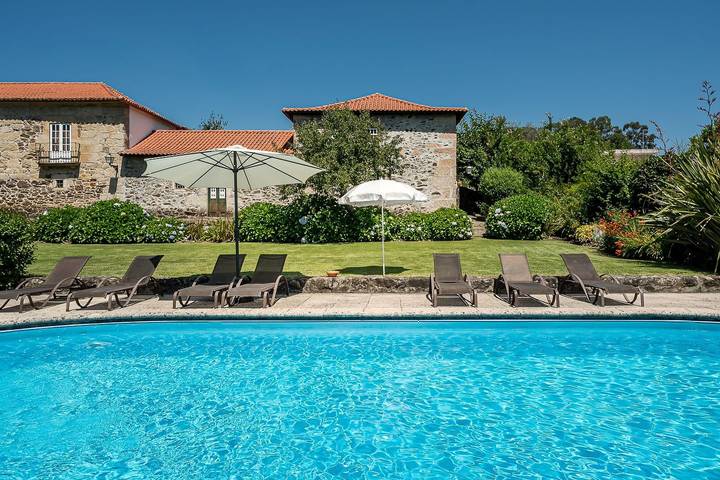 Apartamento para 6 personas, con jardín y piscina en Cabeceiras de Basto (Cidade)