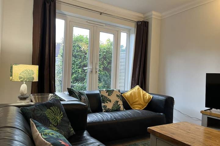 Apartment for 10 people in Basingstoke