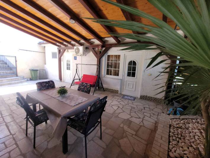 Ferienwohnung für 4 Personen, mit Balkon in Novi Vinodolski