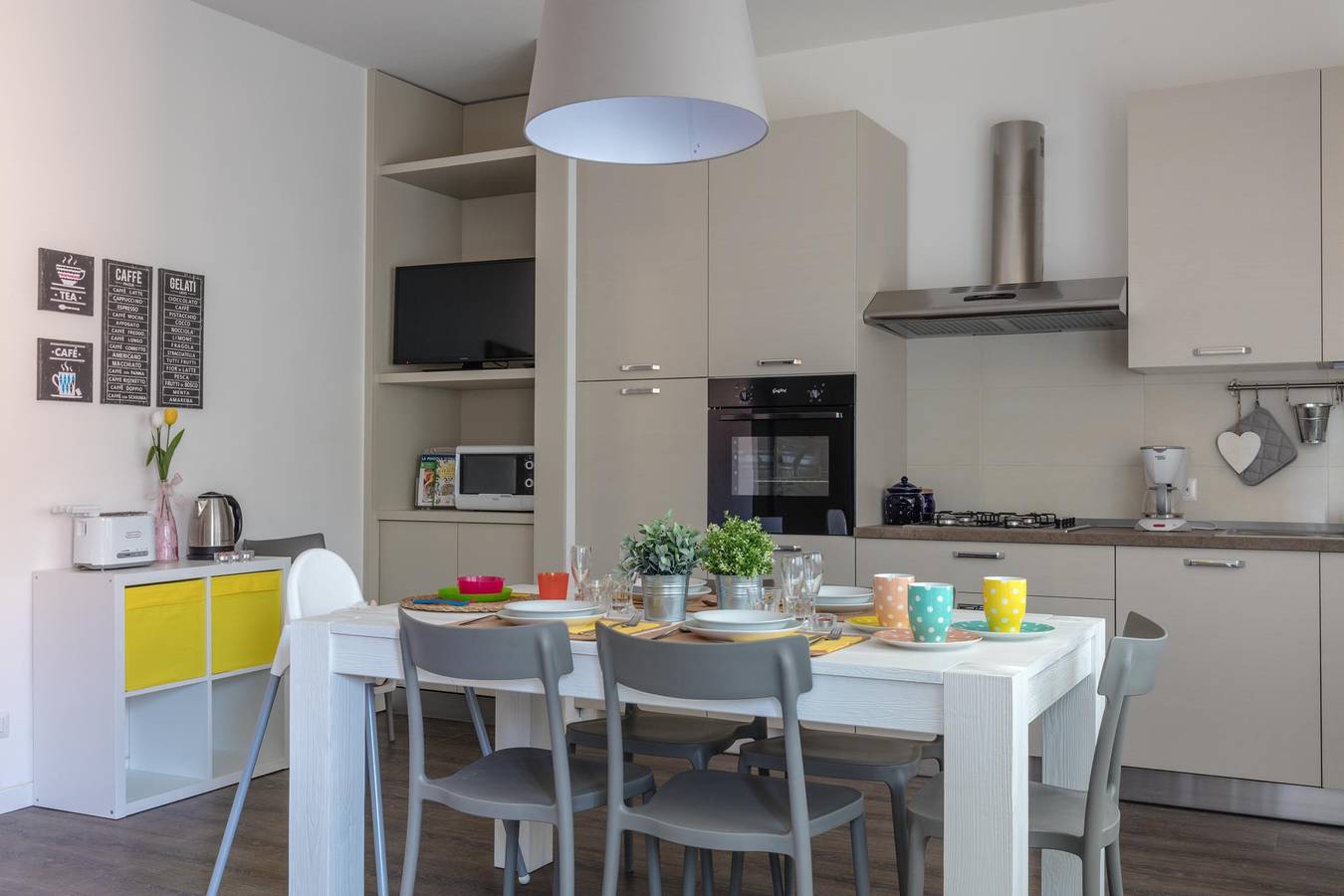 Appartement entier, La Rocca - Peschierahome in Peschiera del Garda, Montagnes autour du lac de Garde