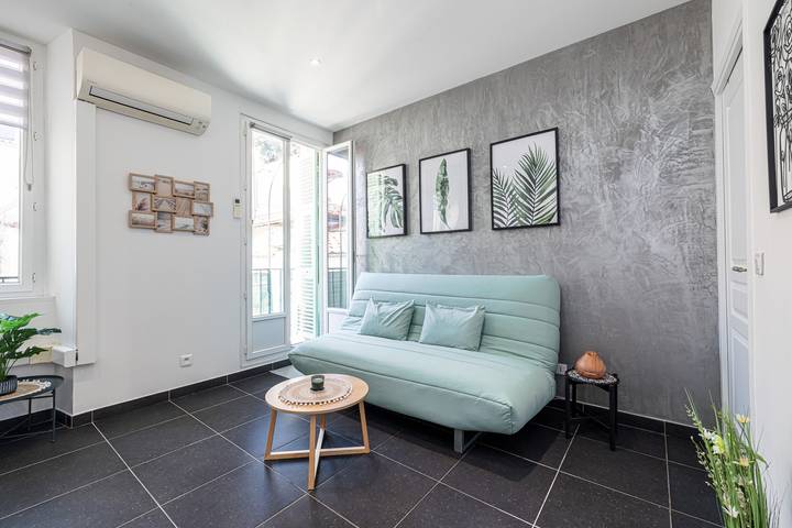 Gîte pour 2 personnes, avec balcon dans Port de Nice