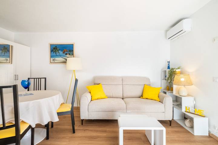 Appartement entier, Mon Repaire - Cocon lumineux à deux pas de la mer in Fréjus Plage, Fréjus