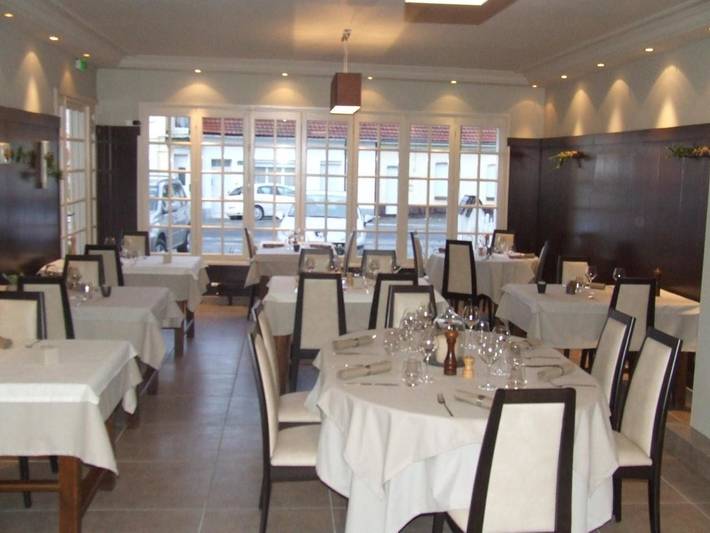 Hôtel pour 3 personnes, avec jardin ainsi que balcon et vue à Marconne - 4