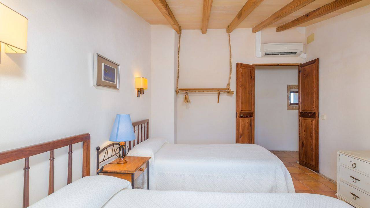 Villa für 8 Personen (22 m²) in Costitx in Costitx, Majorca Center