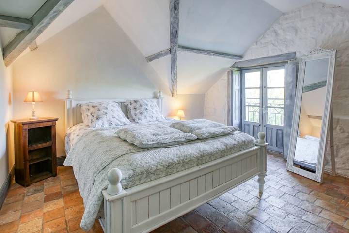 Ferienhaus für 4 Personen mit Terrasse in Brézé, Loire-Tal