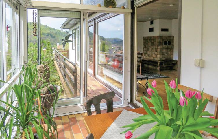 Ganze Ferienwohnung, Geräumige Wohnung bei Hinterweidenthal in Hinterweidenthal, Landkreis Südwestpfalz