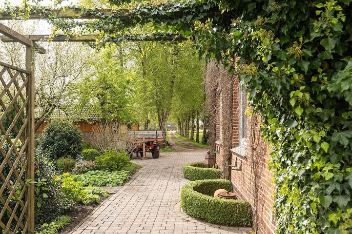 Ferienwohnung für 5 Personen, mit Terrasse und Garten