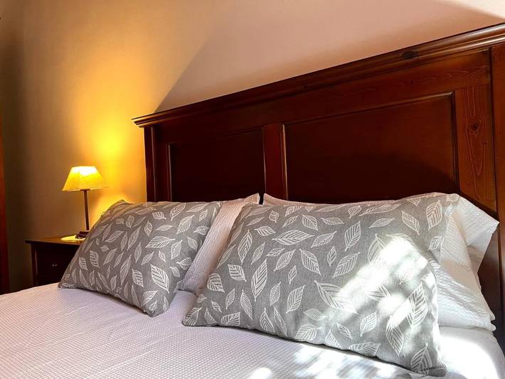 Gîte pour 6 personnes, avec balcon ainsi que vue et vue sur le lac à Rialp - 2