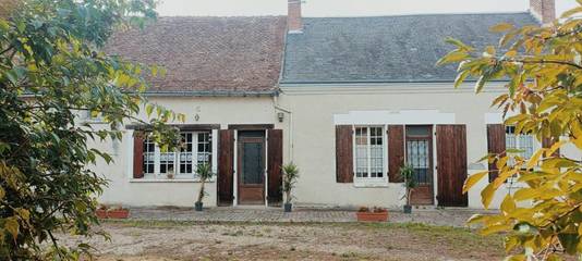 Cottage pour 9 personnes, avec terrasse, animaux acceptés à Nouans-les-Fontaines