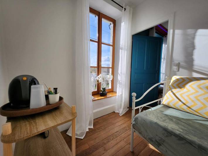 Chambre d’hôte pour 15 personnes, avec jardin et jacuzzi dans l' Aube - 4