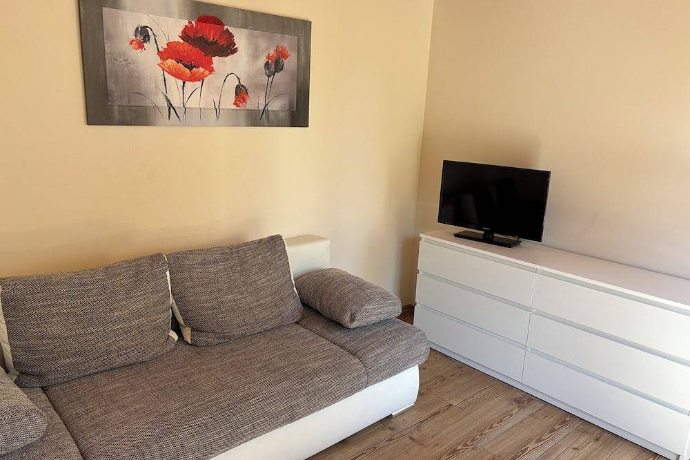 Ganze Wohnung, Gemütliche Ferienwohnung / Monteurzimmer für 1-3 Personen nahe Berlin Fewo 1. in Liebenwalde, Ruppiner Seenland