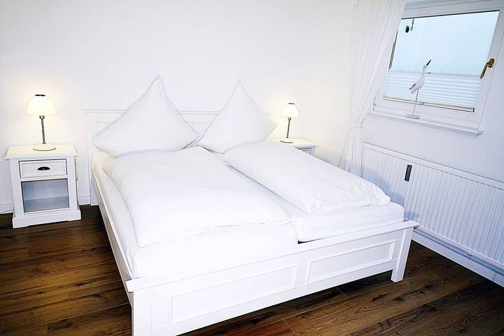 Ganze Wohnung, Gemütliche 3-Zimmer Wohnung in ruhiger Lage in Wenningstedt in Nordfriesische Inseln (Schleswig-Holstein) (Schleswig-Holstein), Wenningstedt