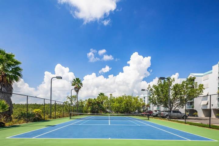 Gîte pour 6 personnes, avec balcon et piscine, adapté aux familles à Key West - 4