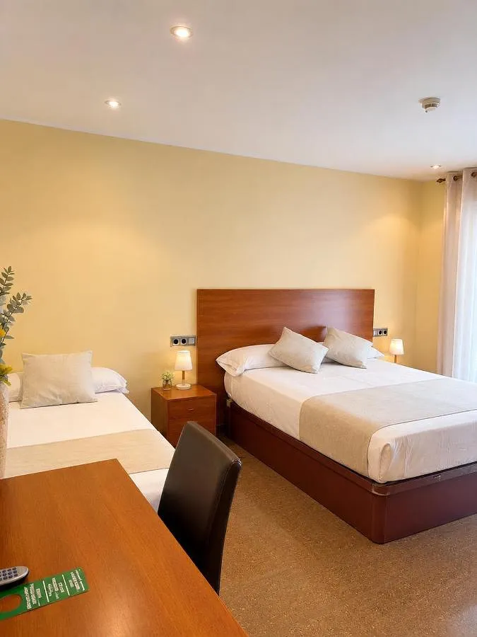 Hotel for 2 people, with balcony - 1