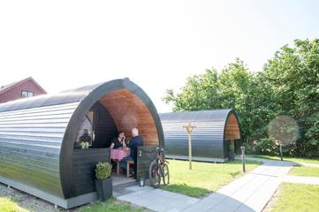 Maison de campagne pour 6 personnes, avec sauna et jardin ainsi que jacuzzi et piscine dans Viborg