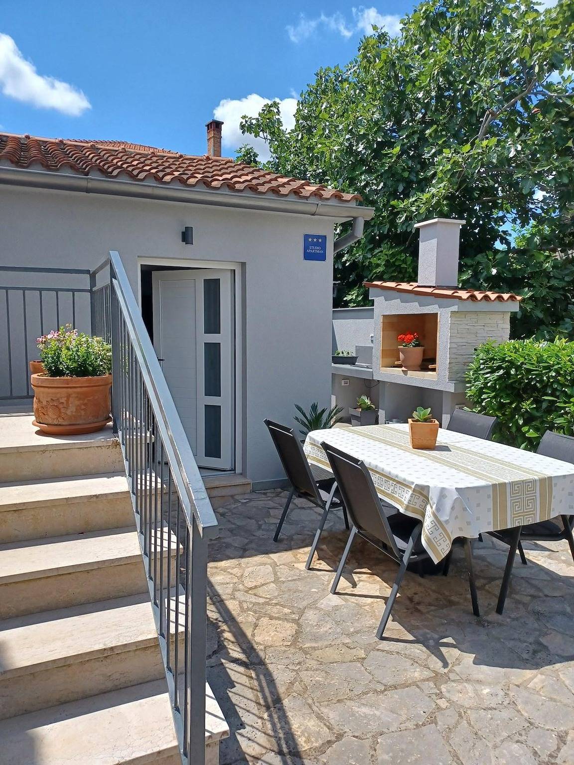 Holiday house for 3 persons approx. 30 qm in Pula-Fondole, Istria (Istrian Riviera) in Pula-Medulin, Pula