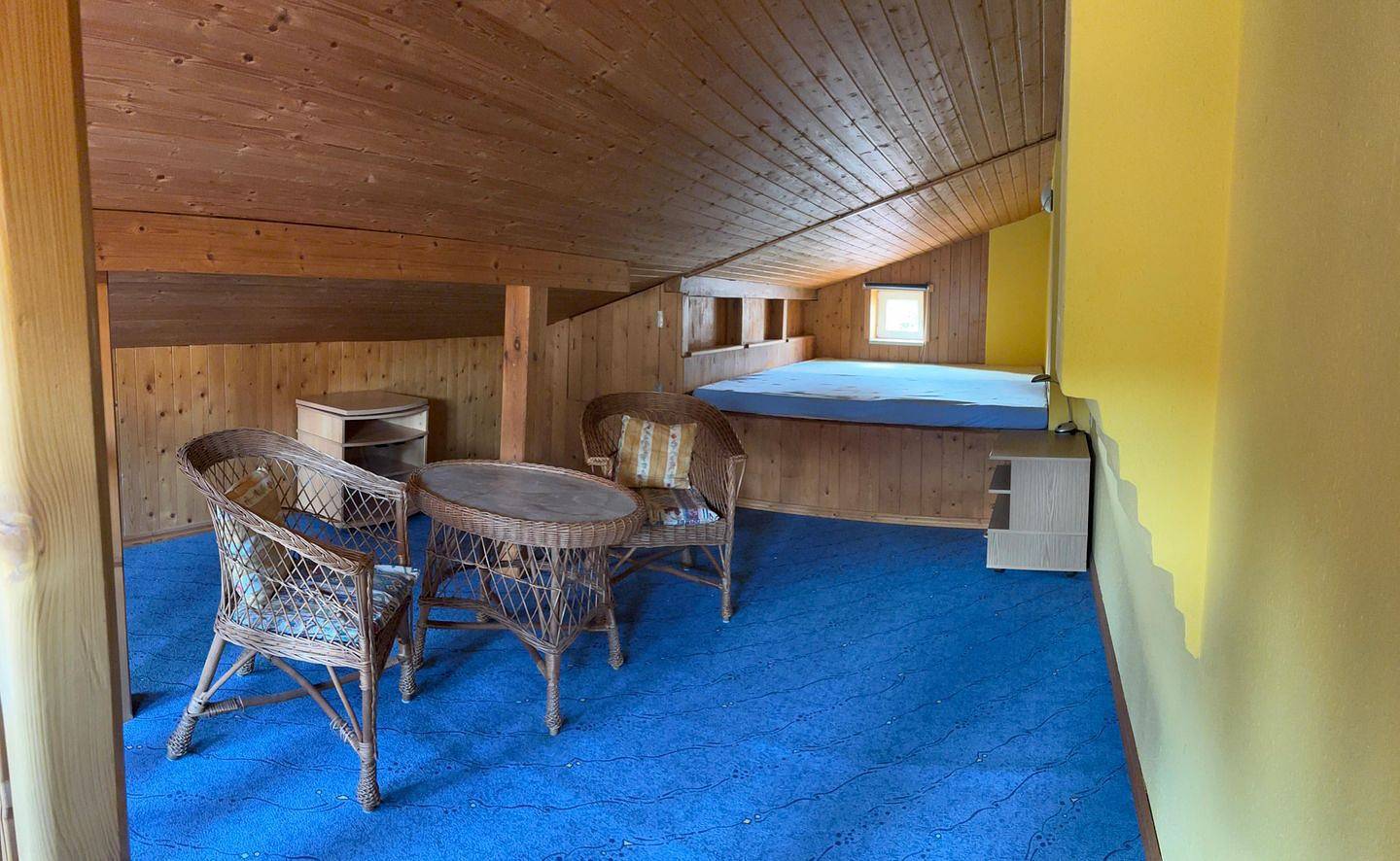 Ganze Wohnung, Ferienhaus Familija mit überdachter Terrasse, Pool und Sauna in Straupitz in Straupitz, Dahme-Spreewald
