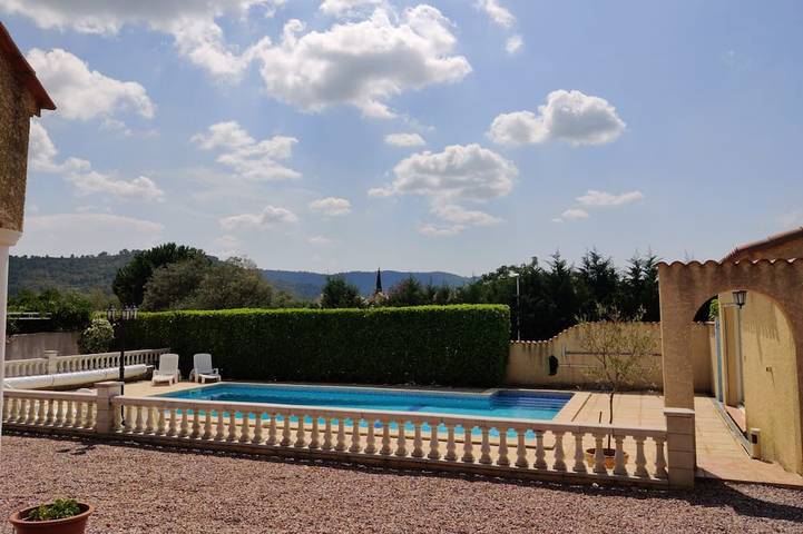 Villa for 9 people, with garden and pool, with pets - 1