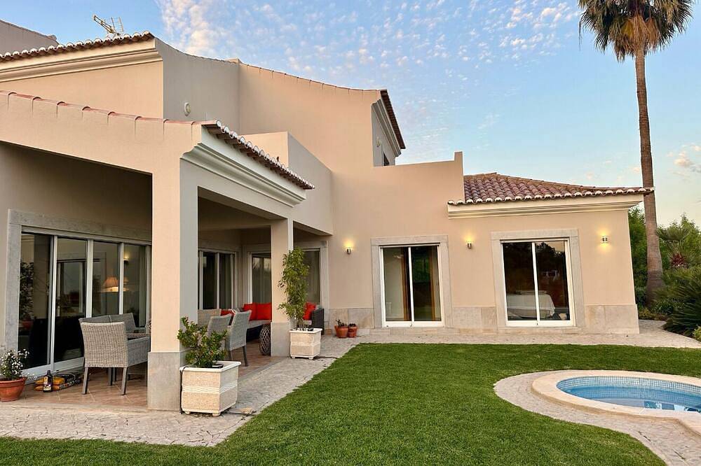 Casa vacanza a Distretto di Faro a partire da 314€ a notte