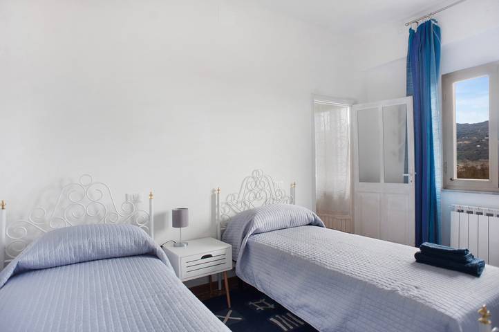 Casa vacanze 'Da Chicca' con vista sulla campagna, Wi-Fi e aria condizionata in Bolano, Parco Naturale Regionale di Montemarcello-Magra-Vara