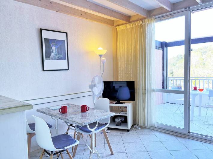 Gîte pour 4 personnes dans Cavalière - 2