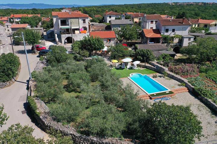 Ferienhaus für 5 Personen, mit Pool und Garten, mit Haustier auf Krk