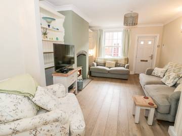 Log Cabin for 4 People in Stratford upon Avon, Heart of England, Photo 4