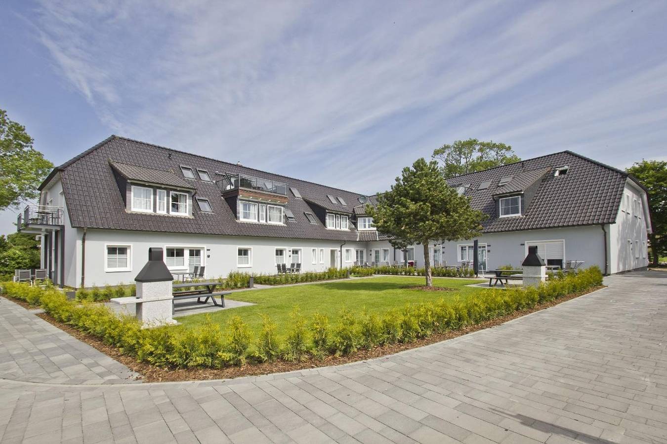 Appartement entier, Ferienwohnung mit Meerblick und  Gartennutzung - Haus Inselwind Fewo Meerduft in Groß Zicker, Région De Rügen