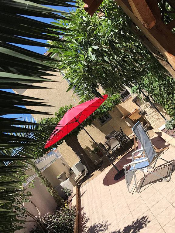 Gîte pour 5 personnes, avec jardin à Béziers - 2