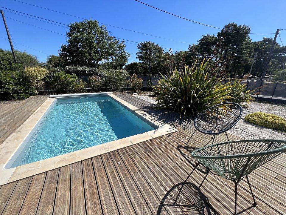 Appartement de vacances entier, Jolie villa contemporaine avec piscine in Soulac-sur-Mer, Région de Lesparre-Médoc