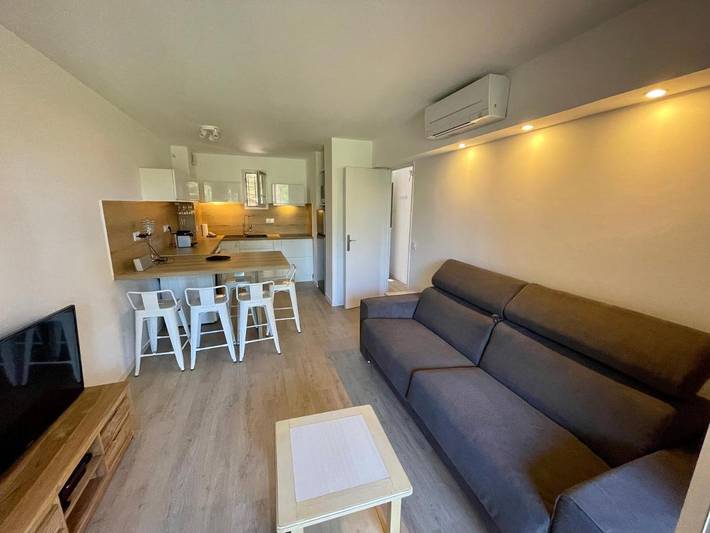 Gîte pour 5 personnes, avec jacuzzi ainsi que piscine et jardin dans Plage La Badine - 4