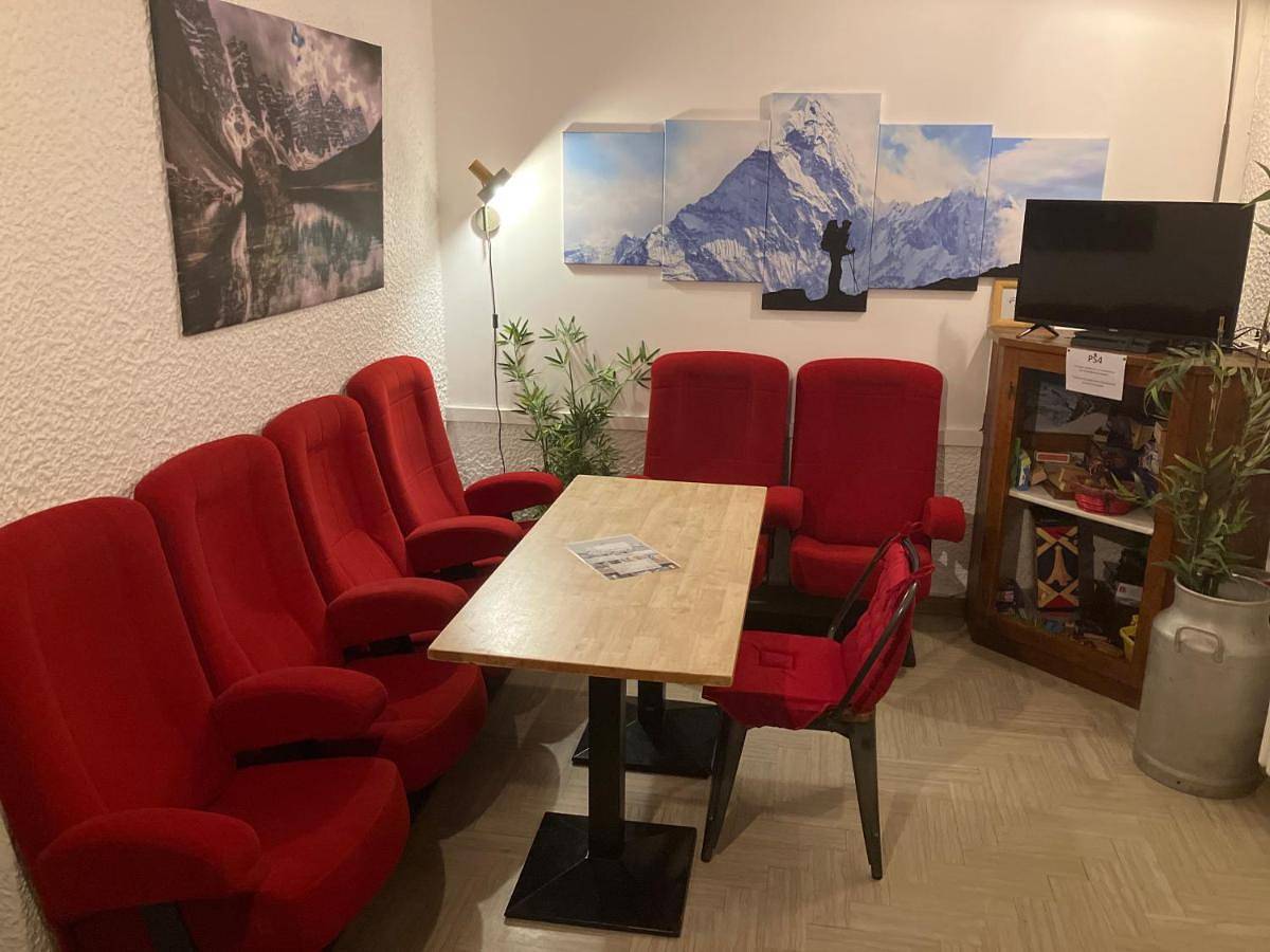 Hotel La Chaumière Garage Moto gratuit À 150 m de la gare Sncf et Tmb in Le Fayet (Saint-Gervais-les-Bains), Saint-Gervais-les-Bains