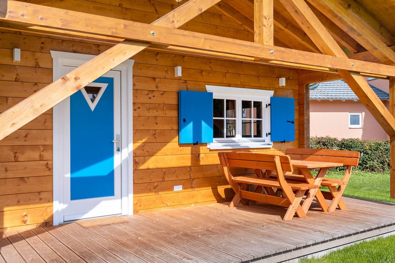 Chalet 'Morgentau' mit privater Terrasse und Wlan in Stockach, Landkreis Konstanz