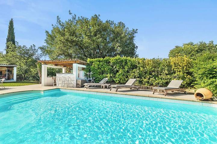 Maison de vacances pour 5 personnes, avec jardin, animaux acceptés à Montauroux