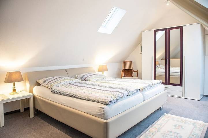 Ganze Wohnung, Ihr Zuhause-auf-Zeit in Oldenburg - Individuell und zentral gelegen in Oldenburg, Niedersachsen
