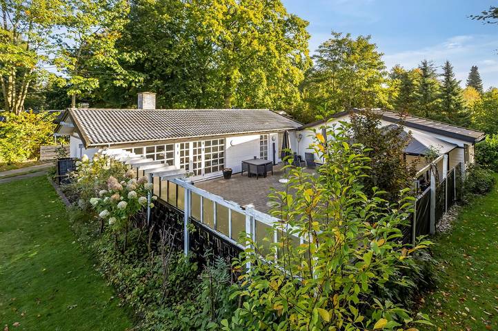 Ferienhaus für 8 Personen, mit Terrasse und Garten - 1
