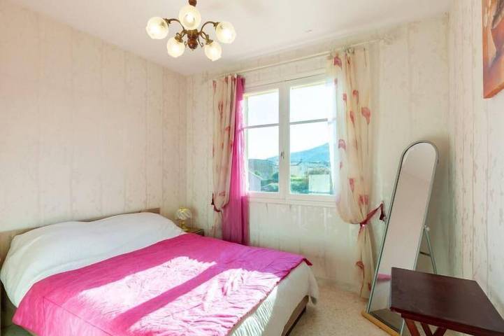 Gîte pour 4 personnes, avec jardin à Pégomas - 3