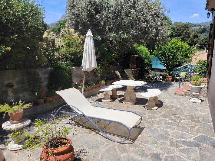 Gîte pour 2 personnes, avec terrasse dans le Var - 3