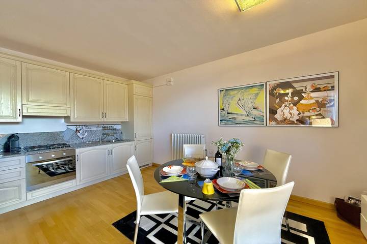 Ferienwohnung für 4 Personen, mit Seeblick und Terrasse sowie Pool, kinderfreundlich in Comune di San Siro - 4