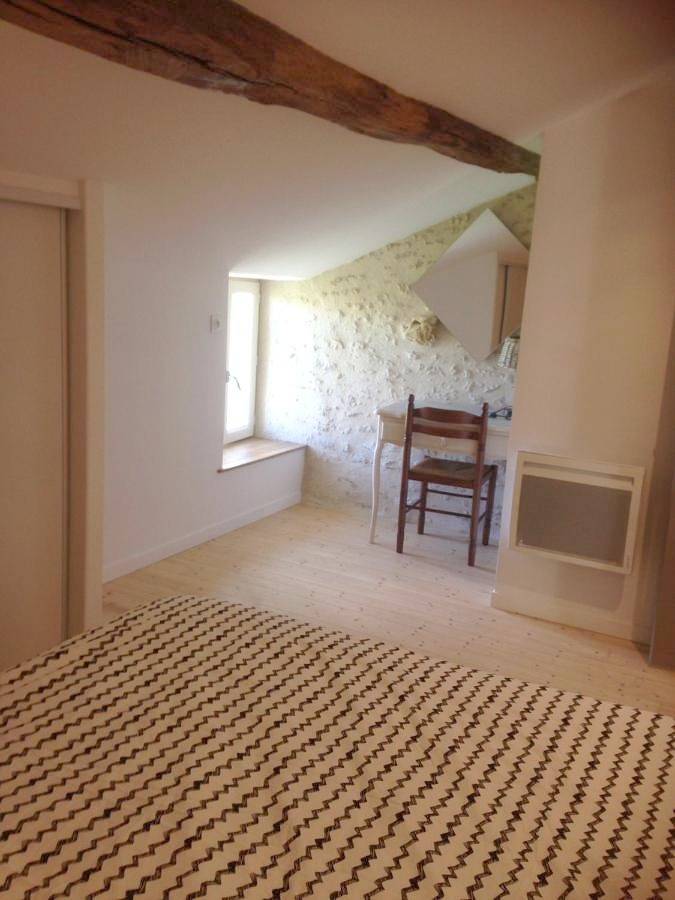 Location de vacances pour 6 personnes, avec jardin et vue, adapté aux familles à La Chapelle-Thémer - 3