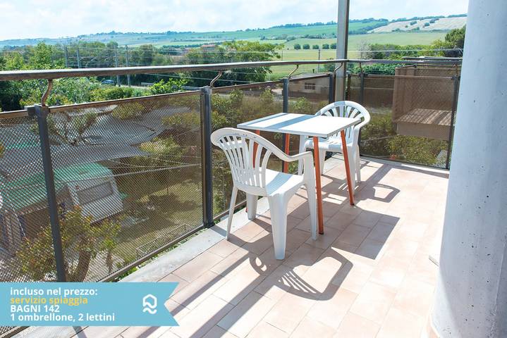 Ganze Wohnung, Se001 - Senigallia, one bedroom apartment on the sea with beach included in Senigallia, Senigallia (Gemeinde)