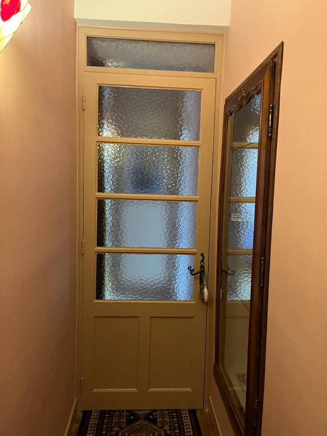 Location de vacances pour 2 personnes, avec piscine ainsi que terrasse et jardin à Maillezais - 4