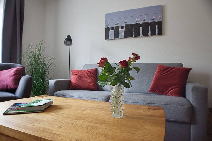 Ferienwohnung für 4 Personen, mit Terrasse und Garten in Midlum - 2