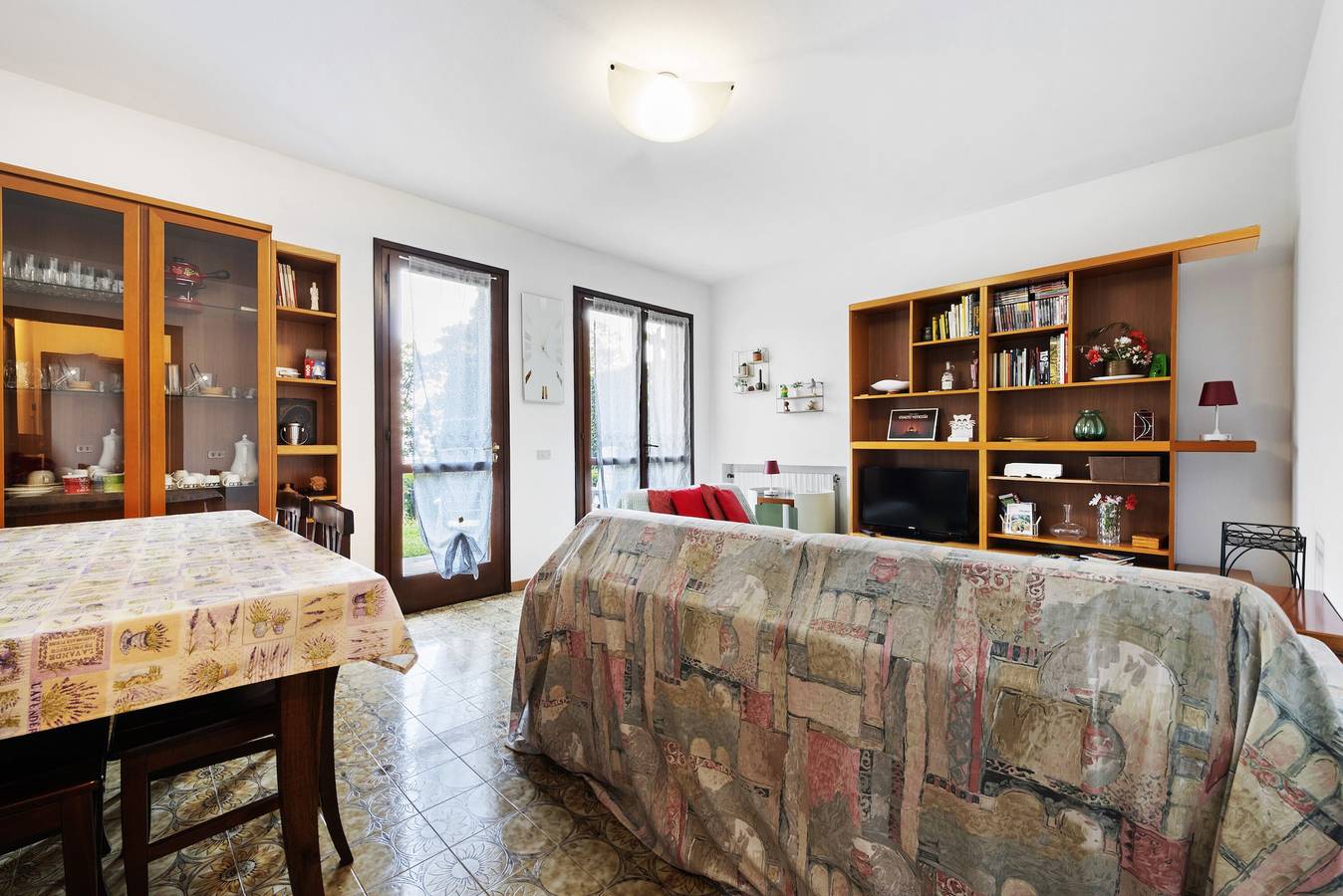 Ganze Wohnung, Ferienwohnung 'Gardoncino mit Pool' mit Blick auf den See, Gemeinschaftspool und Wi-Fi in Gardone Riviera, Gardasee-Berge
