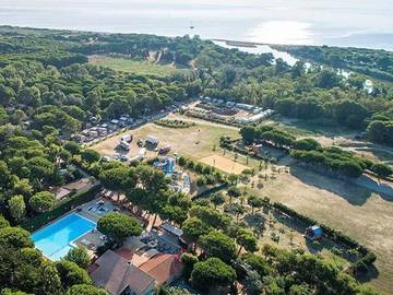 Camping für 4 Personen, mit Whirlpool und Kinderpool in Pyrénées-Orientales